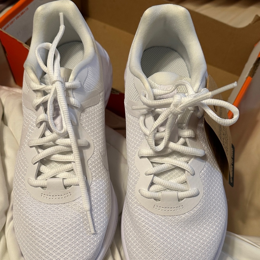 Nike Revolution 6 NN White Shoes